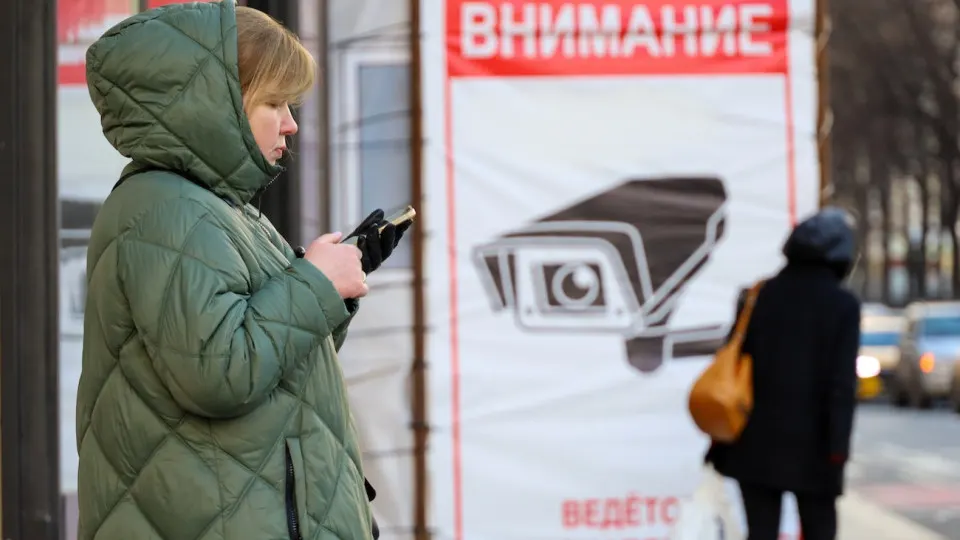 В России заметно усилились тревожные настроения и симптомы депрессии: люди опасаются продолжения войны, роста цен и новых ограничений, всё больше уставая от затянувшегося кризиса.