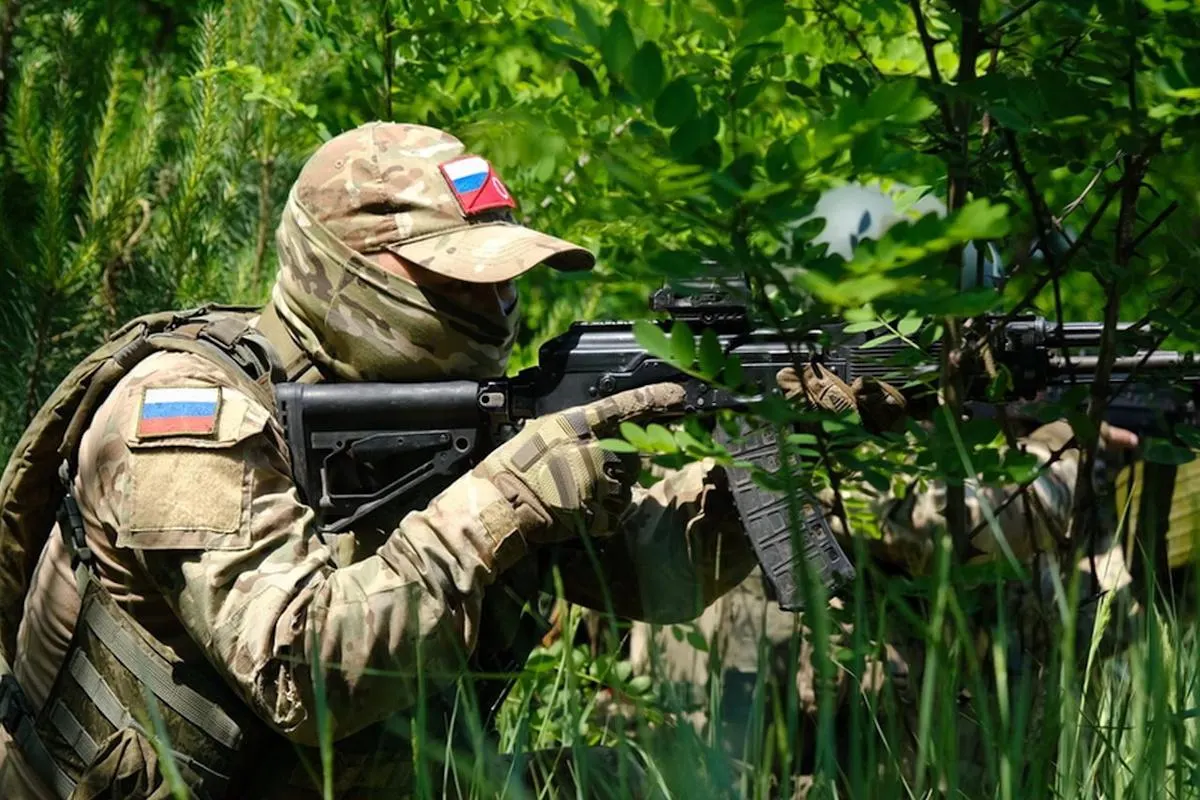 Аналитики Института по изучению войны считают, что требования захватить весь Донбасс не соответствуют оперативной ситуации: продвижение российских войск замедлилось, украинские укрепления и контратаки затрудняют наступление.