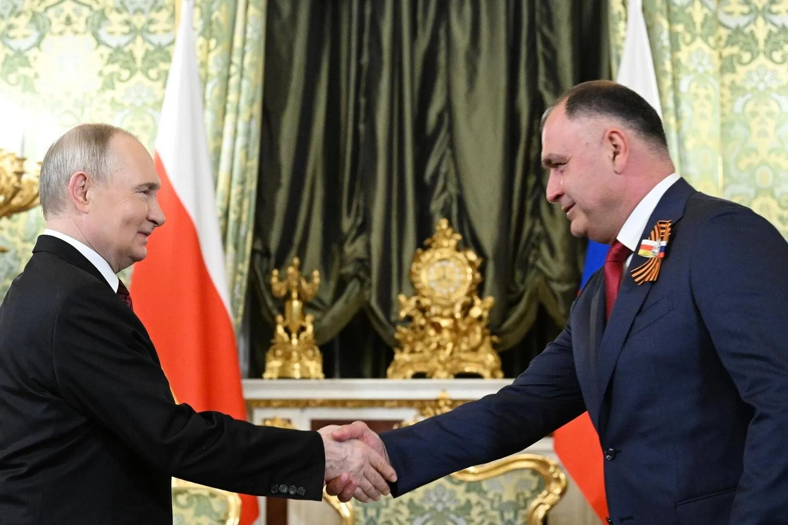 Президент внес на рассмотрение думы соглашение о глубокой интеграции с Южной Осетией: синхронизация законов, единое экономическое пространство и координация социальных гарантий потребуют ратификации обеими сторонами.