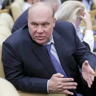 Депутат Госдумы предложил установить памятный день в честь участников специальной военной операции, который планируется отмечать в последнее воскресенье марта.