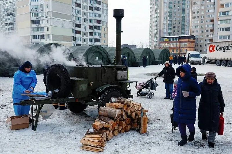 Международная комиссия ООН пришла к выводу, что Россия систематически наносила удары по энергетике Украины, что квалифицируется как военное преступление.