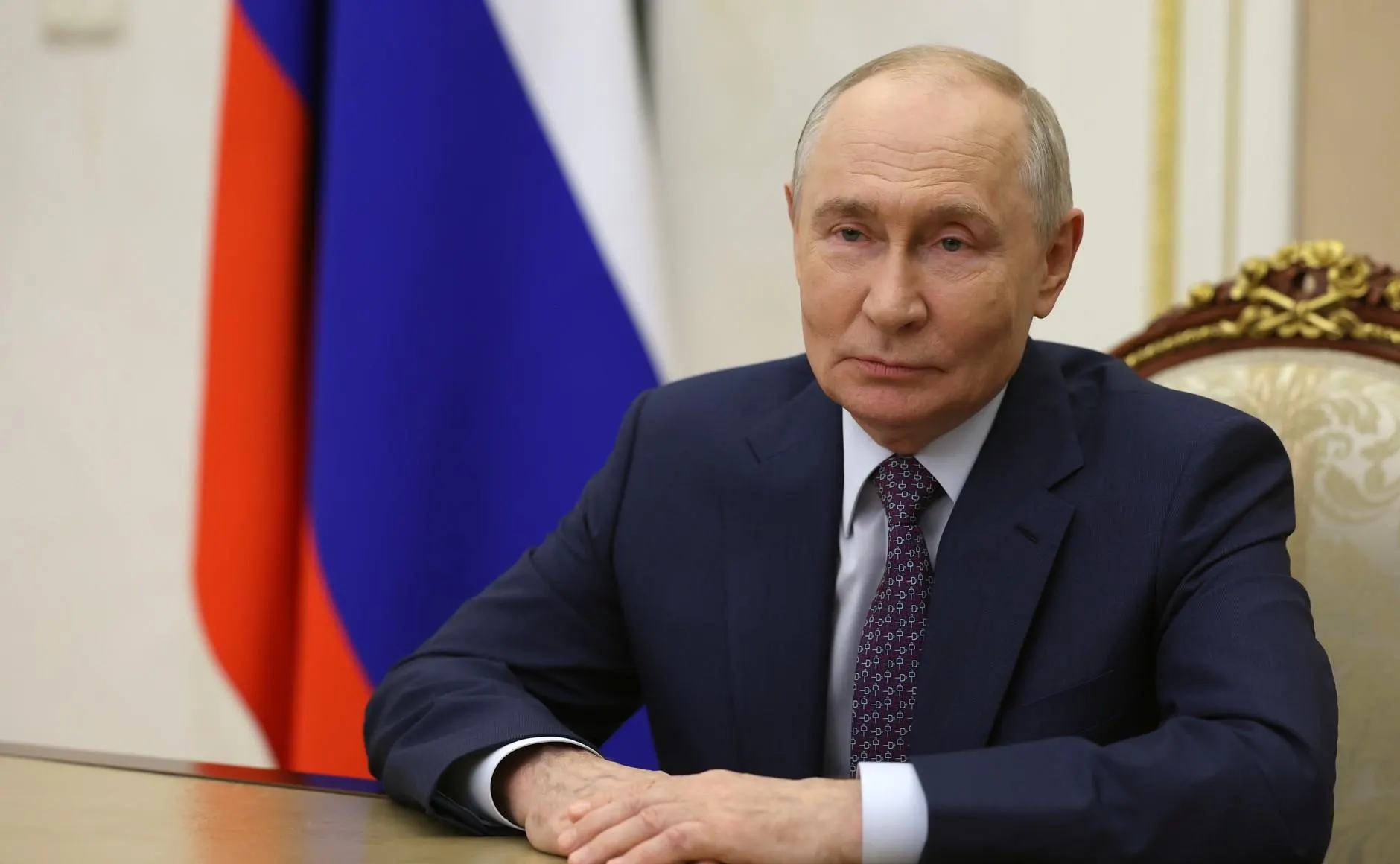 Президент поздравил учителей по всей стране с профессиональным праздником и выразил благодарность за их вклад в образование.