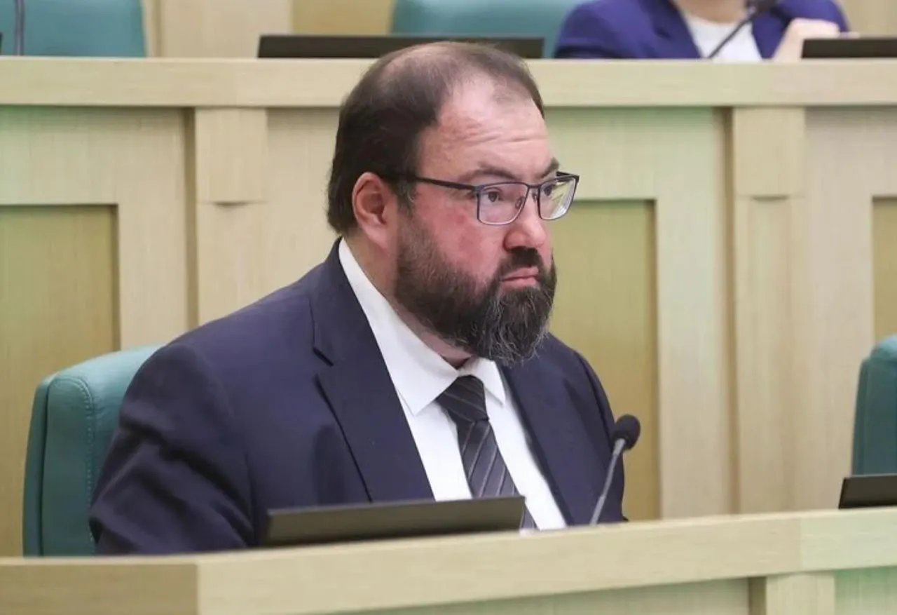 На фоне атак беспилотников обсуждают меры по защите дата‑центров; восстановление инфраструктуры может занять месяцы.