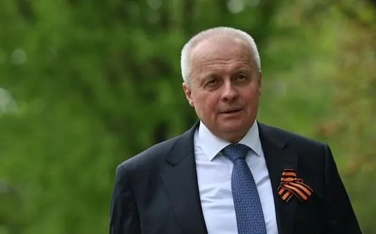 МИД РФ вызвал российского посла в Армении для консультаций в связи с усиливающимся сближением Еревана и ЕС. Также введены временные ограничения на ввоз ряда армянских товаров.