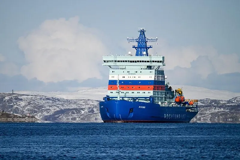 Верховный суд РФ рассмотрит жалобу по делу о банкротстве Мурманского морского пароходства: акционера обвиняют в выводе сотен миллионов рублей, моряки остались без зарплат, а в Арктике усиливается присутствие иностранных компаний.