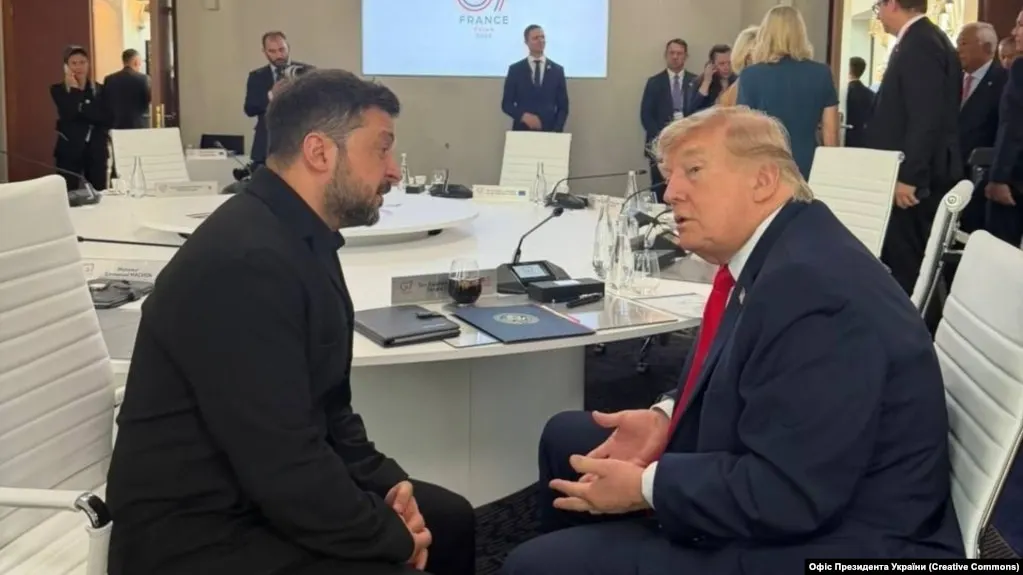 На саммите G7 в Эвиане лидеры согласовали необходимость усиления давления на Россию, рассматриваются санкции в энергетическом и банковском секторах; Украина, по словам участников, сохраняет инициативу на поле боя.