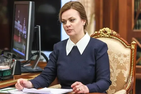 Президент подписал указ о назначении статс‑секретаря — заместителя министра обороны Анны Цивилевой в президиум Совета по стратегическому развитию и национальным проектам; фонд «Защитники Отечества» получил расширенные полномочия по поддержке новых категорий ветеранов.