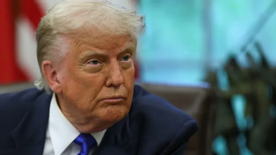 На саммите G7 Дональд Трамп заявил о готовности усилить давление на Россию и поддержать Украину при условии помощи союзников в расчистке Ормузского пролива. Лидеры договорились об усилении санкций против нефтегазового сектора и наращивании поставок ПВО и дальнобойного оружия.