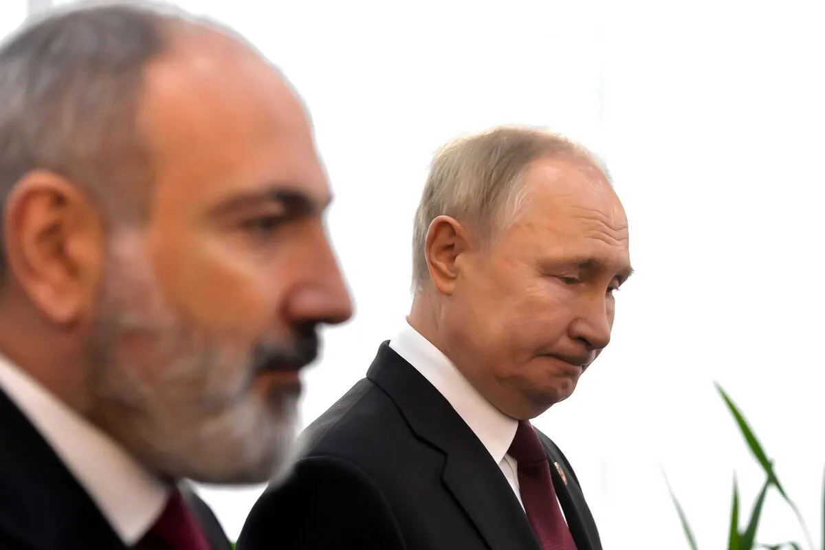 За январь—май 2026 года товарооборот между Арменией и Россией составил $2,196 млрд — на 21,5% меньше год к году. Доля России в торговле снизилась с 35,1% до 28% на фоне дипломатического напряжения и ограничений на импорт.