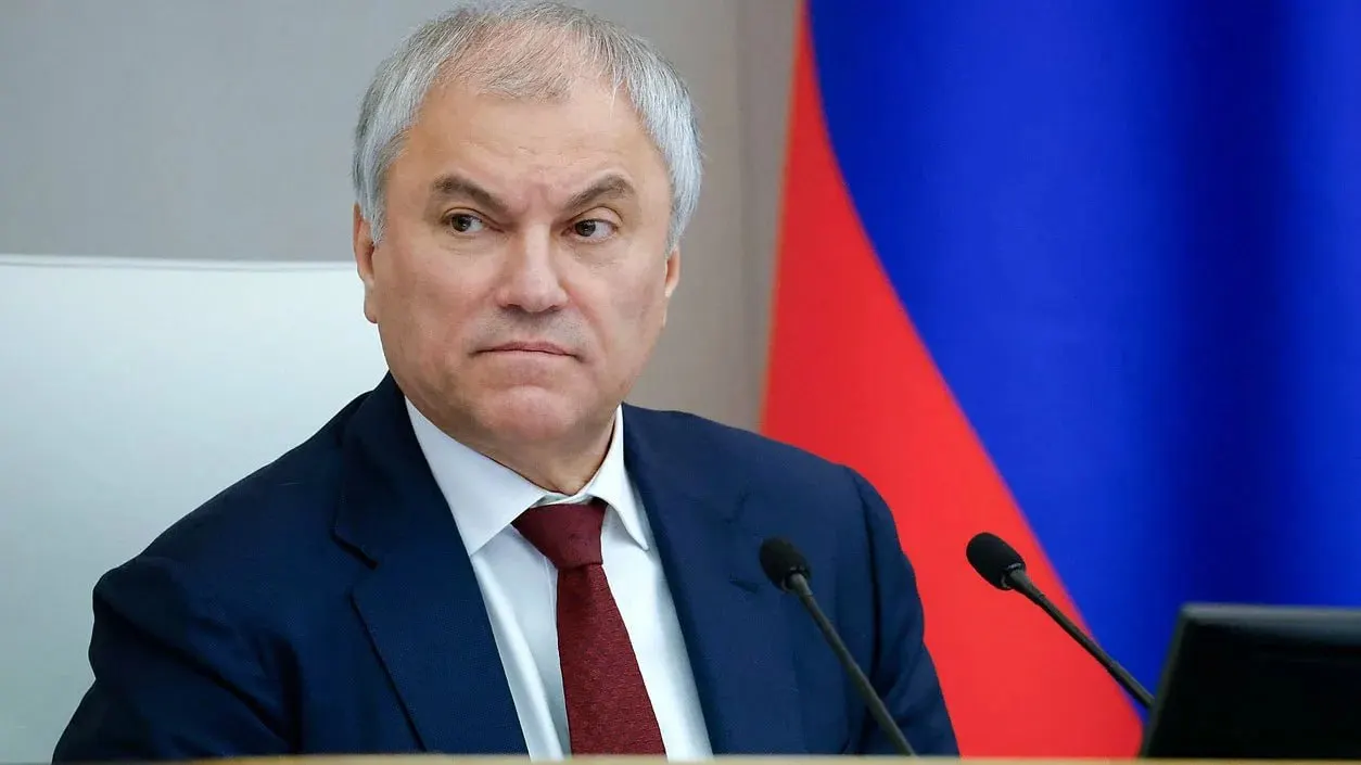 Спикер заявил, что законы принимаются по запросам граждан, поэтому обвинения в том, что депутаты занимаются лишь ограничениями, не соответствуют действительности.