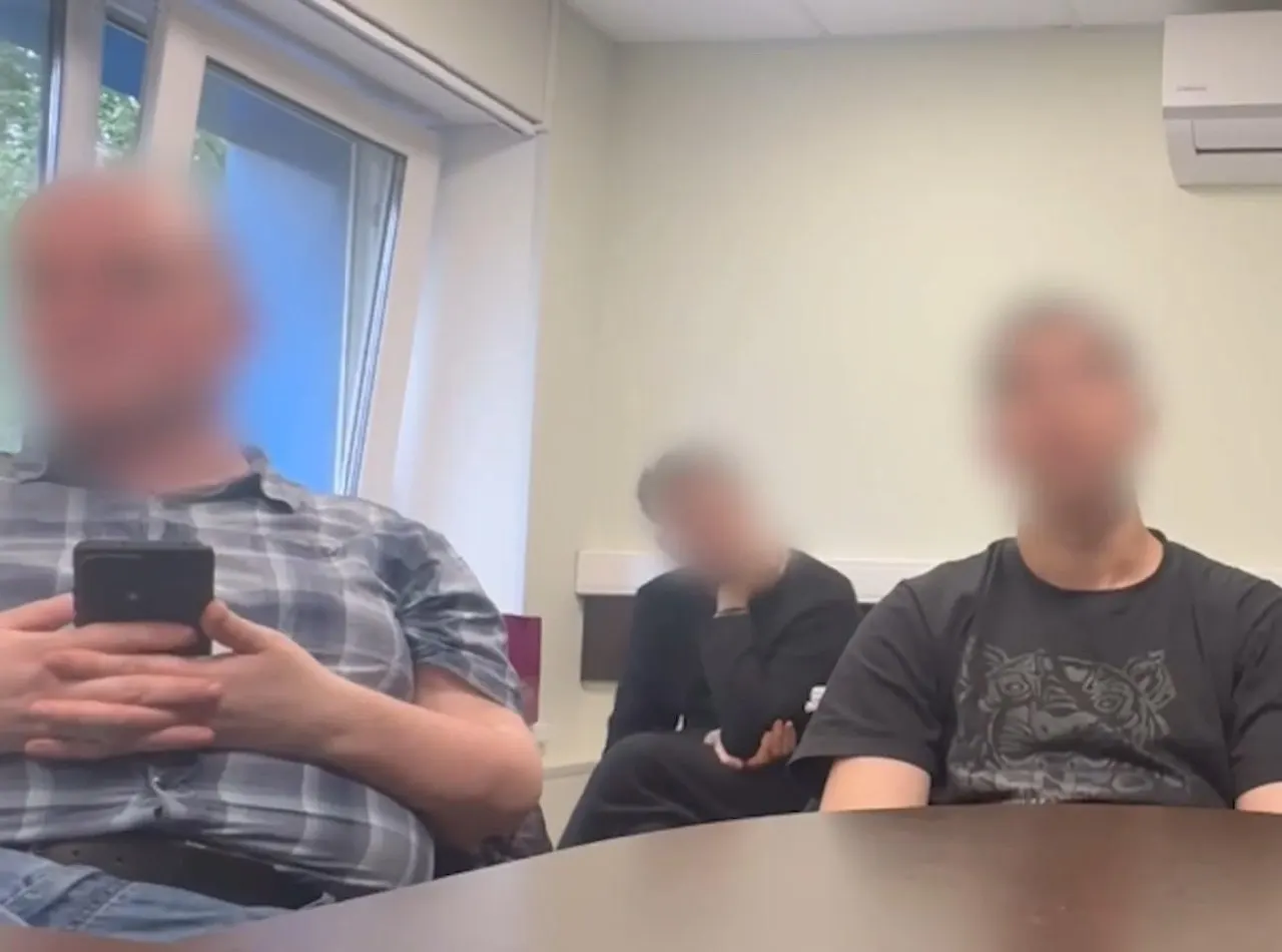 Следственный комитет возбудил уголовные дела о терроризме в связи с использованием чат‑бота для знакомств, который, по версии следствия, применяли спецслужбы Украины.