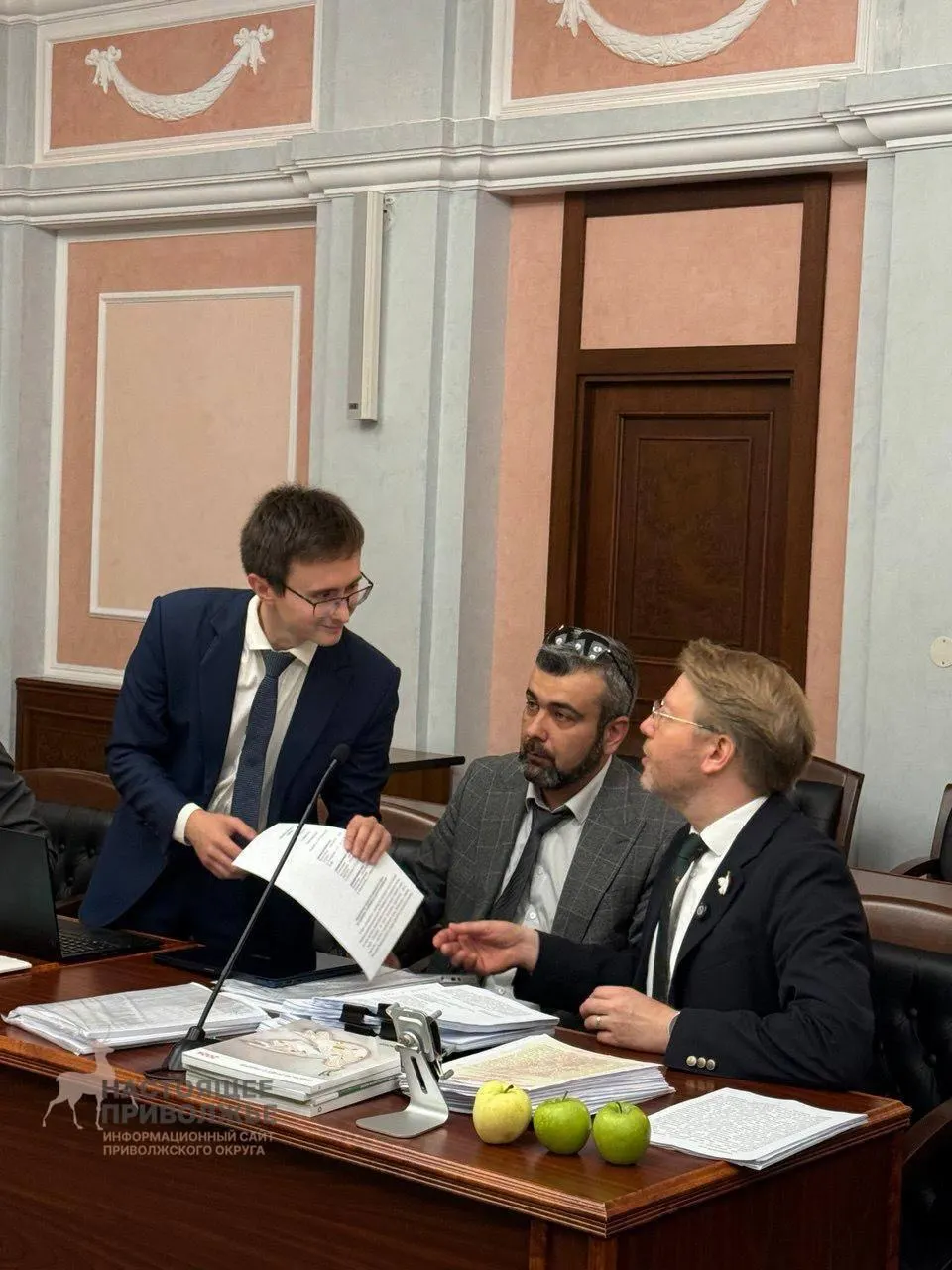 Суд признал нарушения авторских прав и вопросы финансирования кампании, обвинения в экстремизме не рассматривались; решение может быть обжаловано.
