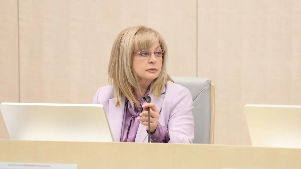 В ходе заседания приняты кадровые решения, обновлены правила хранения документов и порядок подписания протоколов, объявлен старт всероссийского конкурса. Призыв к активному участию наблюдателей.