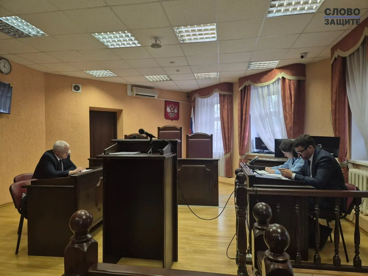 Суд отменил регистрацию списка партии «Яблоко» на региональных выборах в Псковской области по причине ошибки в доверенности финансового уполномоченного.