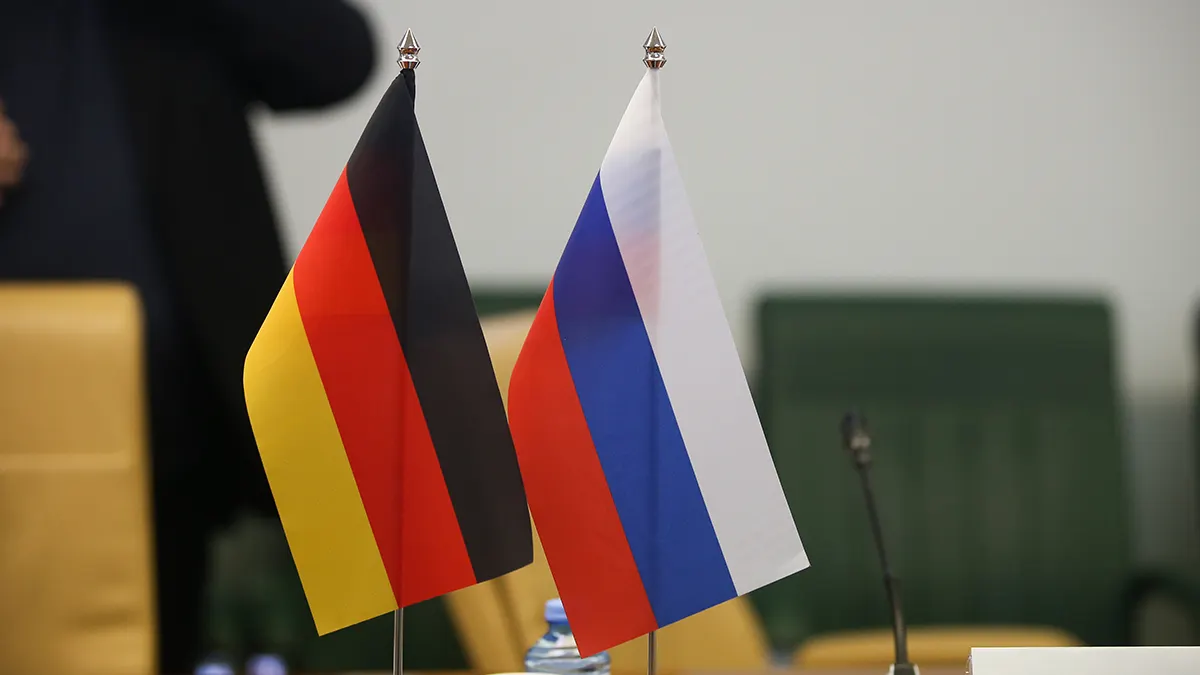 Россия обсуждает меры в ответ на решение Берлина о закрытии консульства в Бонне и возможные шаги в отношении немецких дипломатических представительств.